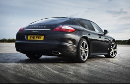 Porsche Panamera Diesel, rear